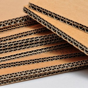 Double wall cardboard